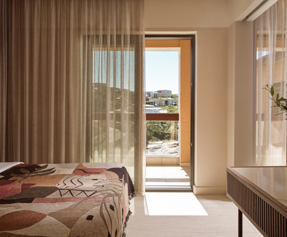 Deluxe Family Suite Garden View (1)