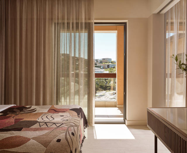 Deluxe Family Suite Garden View (1)