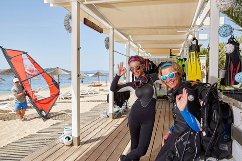 Eagles Resort Chalkidiki women Scuba Diving