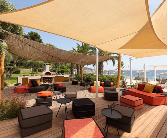 Ammos Beach Bar 18