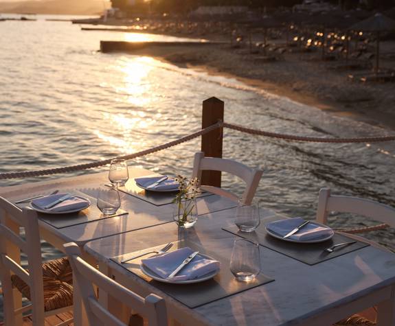 Armyra Restaurant (4)