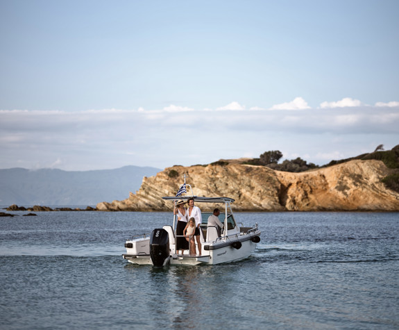 Eagles Resort Chalkidiki Experience Yachting 7