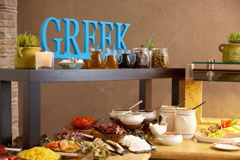 Eagles Resort Chalkidiki Melathron Restaurant greek buffet